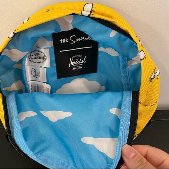 New Herschel Lisa Simpson (The Simpsons) Mini Backpack – Yellow - Picture 11 of 12